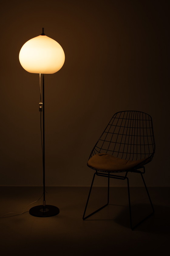 Image 1 of Vintage vloerlamp