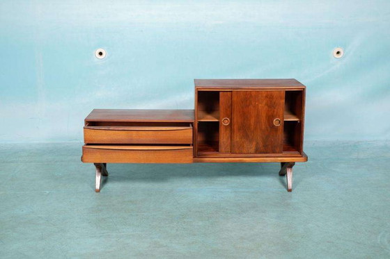 Image 1 of Vintage walnoot Fristho dressoir jaren 60 Rudolf Gladzel