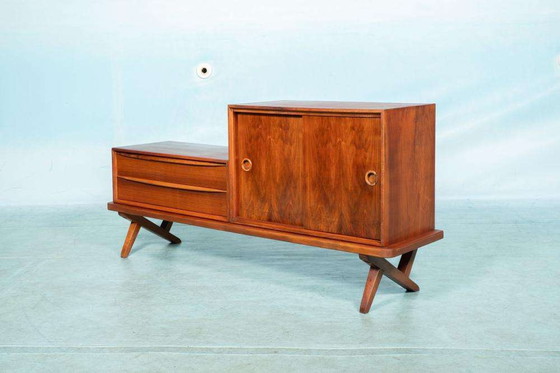 Image 1 of Vintage walnoot Fristho dressoir jaren 60 Rudolf Gladzel