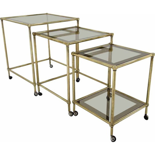 Italiaanse vintage nesttafels van messing en rookglas, jaren 1970