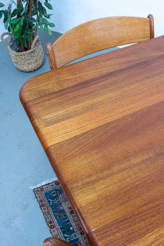 Image 1 of Vintage teak eettafel massief uitschuifbaar Deens