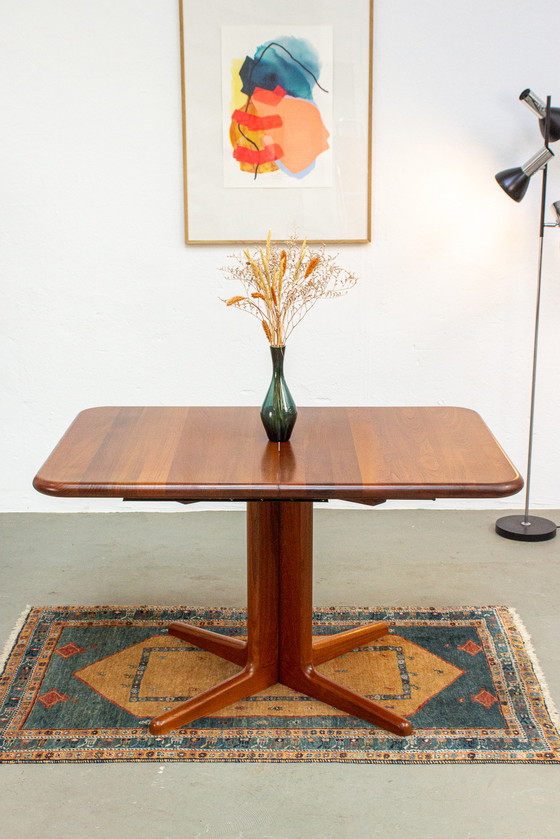 Image 1 of Vintage teak eettafel massief uitschuifbaar Deens