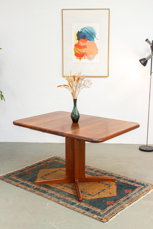 Vintage teak eettafel massief uitschuifbaar Deens