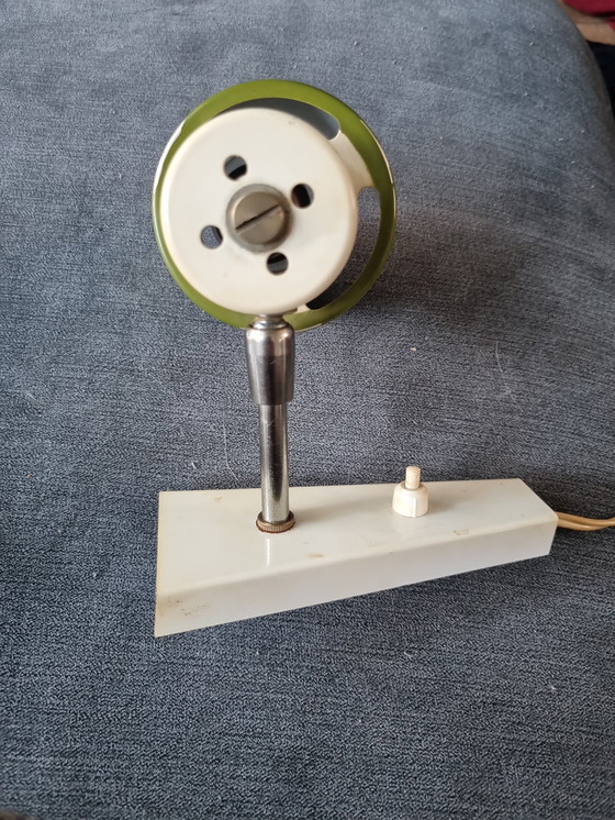 Image 1 of Hala Zeist Vintage jaren 60 Wandlampje Bedlampje Groen Wit