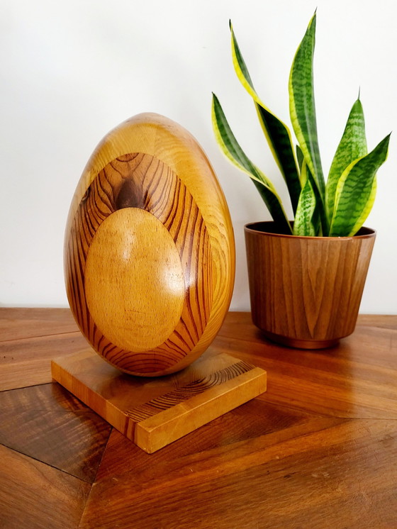 Image 1 of Houten Ei  Of Wooden Egg Op Statief, Handgemaakt, Vol Hout, Frankrijk