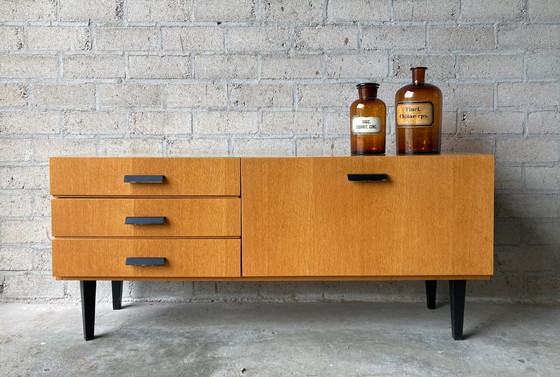 Image 1 of Retro vintage mid-century dressoir