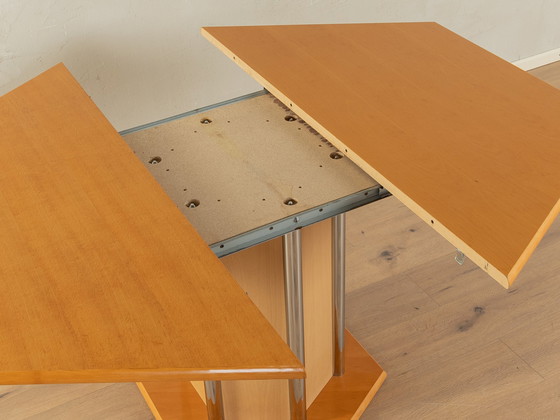 Image 1 of Postmodern eettafel