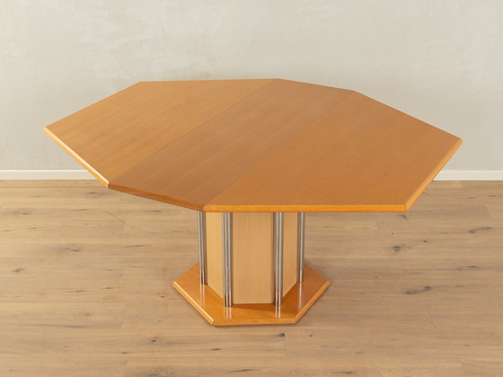 Image 1 of Postmodern eettafel