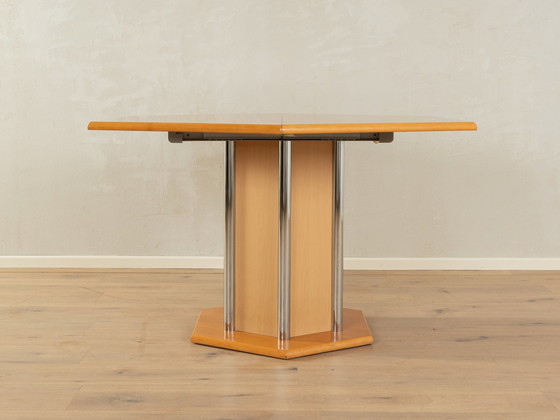 Image 1 of Postmodern eettafel