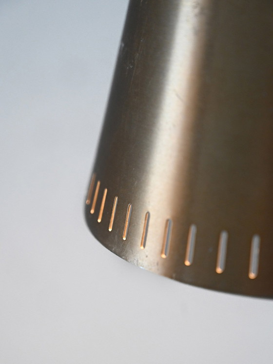 Image 1 of 1960S Deense teakhouten wandlamp met verstelbare arm en metalen kap