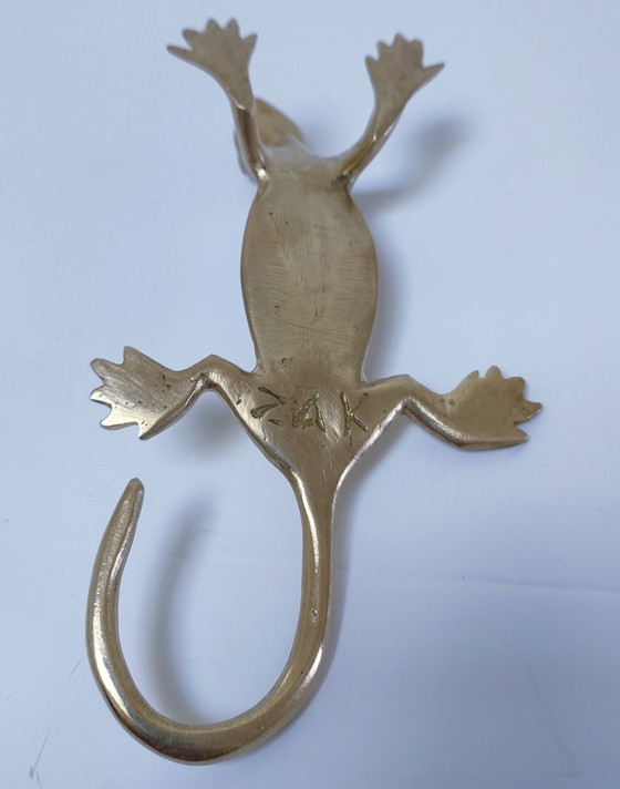 Image 1 of Lézard Laiton Massief Signé Zak