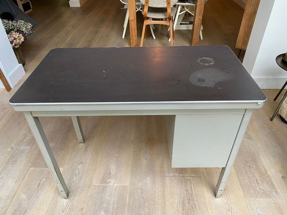 Image 1 of Ahrend Oda Vintage Bureau Met Stoel