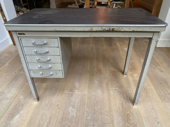 Image 1 of Ahrend Oda Vintage Bureau Met Stoel