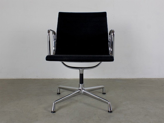 Image 1 of Set A 4Stuks Vitra Ea 108 Conference Chairs Design Charles Eames