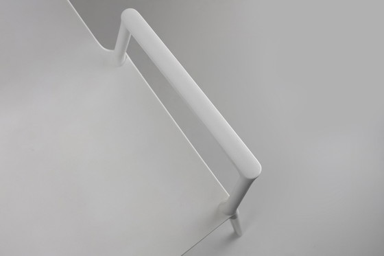 Image 1 of 21e Eeuw Wit Design Stoel Met Armleuningen, België