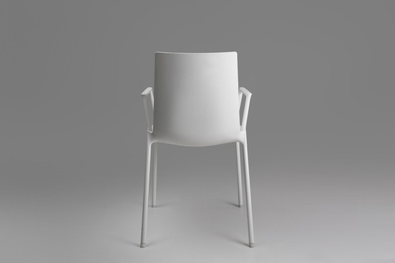 Image 1 of 21e Eeuw Wit Design Stoel Met Armleuningen, België