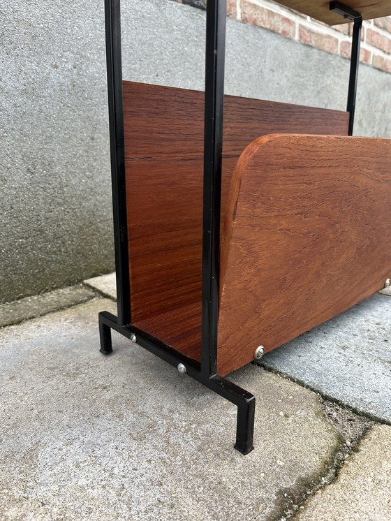 Image 1 of Mid Century Koffie Tafel Krantenbak