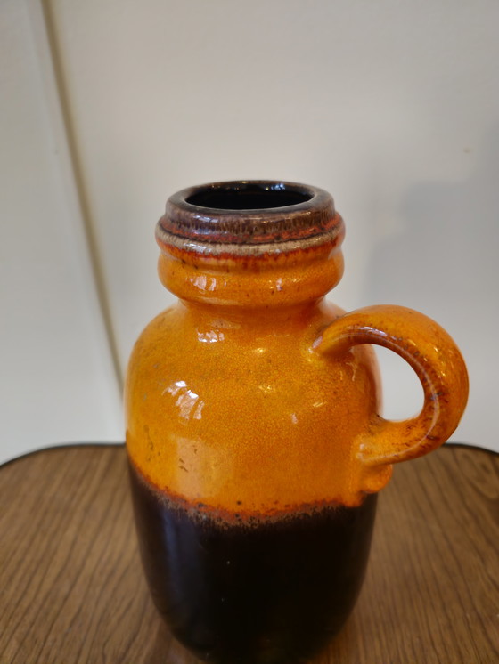 Image 1 of Vintage West Germany Oorvaas Vaas Vaasje Oranje  Bruin