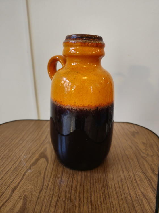 Image 1 of Vintage West Germany Oorvaas Vaas Vaasje Oranje  Bruin