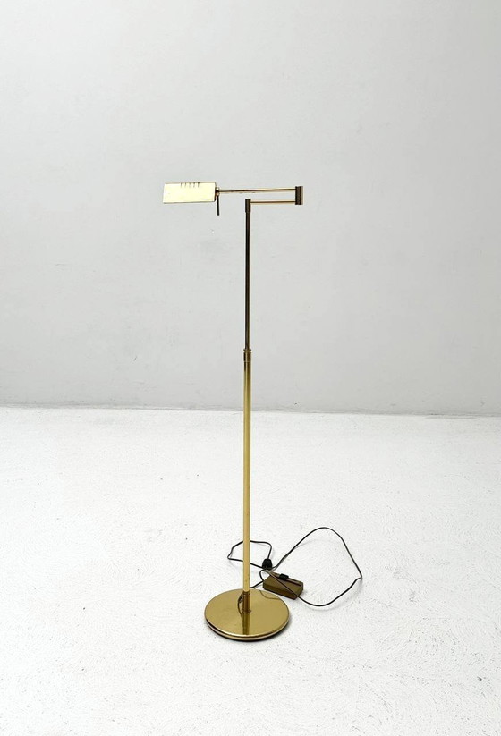 Image 1 of Verstelbare messing vloerlamp van Fratelli Martini, jaren 1980