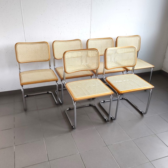 Image 1 of Vintage set van 6 Cesca stoelen 'Made In Italy'.