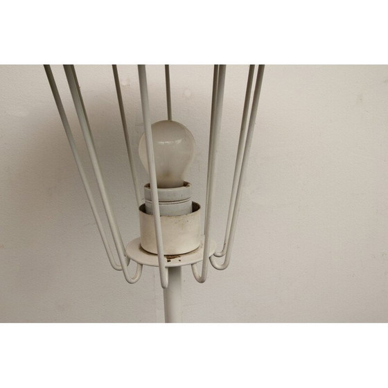 Image 1 of Vintage rood en wit metalen vloerlamp, 1950