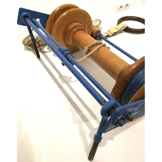 Image 1 of Vintage houten gymnastiekring, Tsjecho-Slowakije 1940