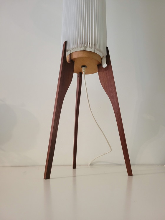 Image 1 of Deense Teakhoten Tripod Rocket Vloerlamp Uit 1960