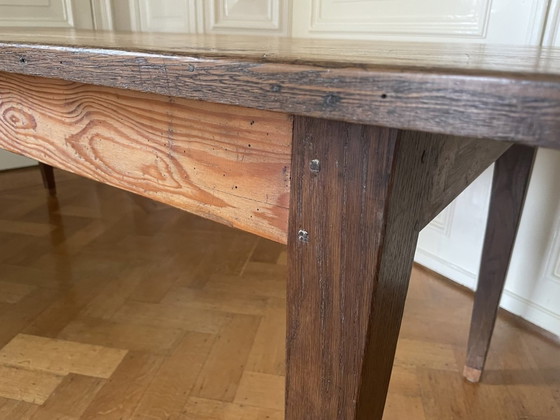 Image 1 of Franse Landelijke Eettafel Tafel 247 Cm. Vintage