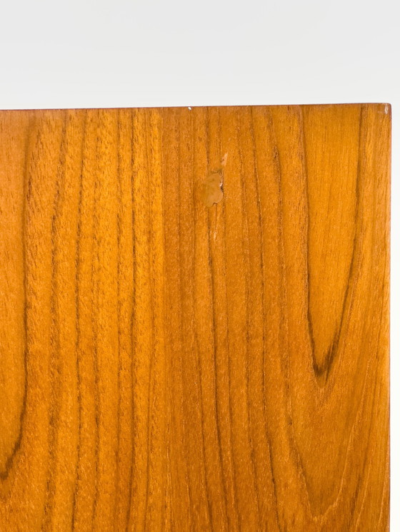 Image 1 of Laag teak dressoir met laden 1970S