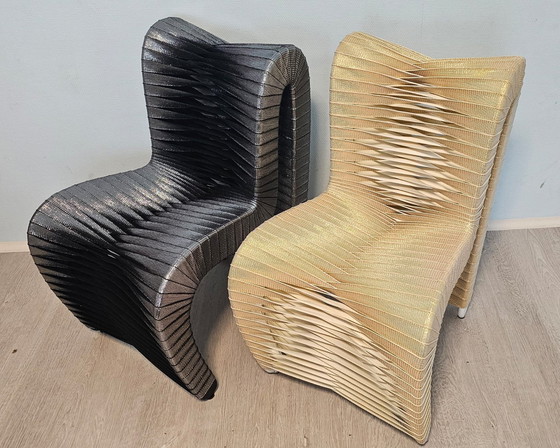 Image 1 of Sculpture Chair "The Hunger Games"  Kleur Goud