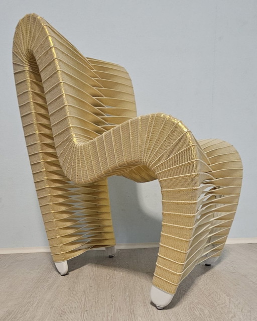 Sculpture Chair "The Hunger Games"  Kleur Goud