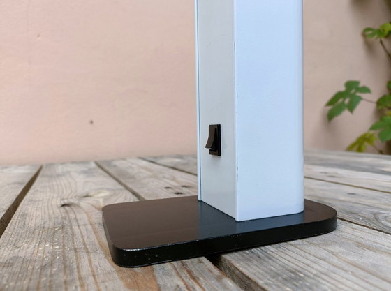 Image 1 of Minimalist Bureaulamp Post Modern Dutch Design 80S Vintage Toucan Lamp