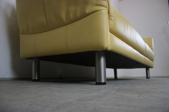 Image 1 of Rolf Benz bank drie zits echt leer geel design bank functie