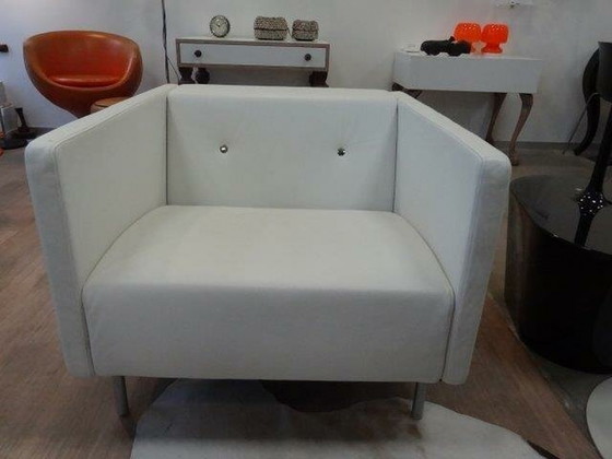 Image 1 of Moooi Bottoni Fauteuil, Design Marcel Wanders