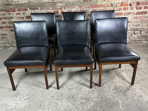 Scandinavische Teak en Zwarte Skaï stoelen (set van 6) Vintage 1970's