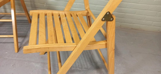 Image 1 of 2 x vintage houten klapstoelen