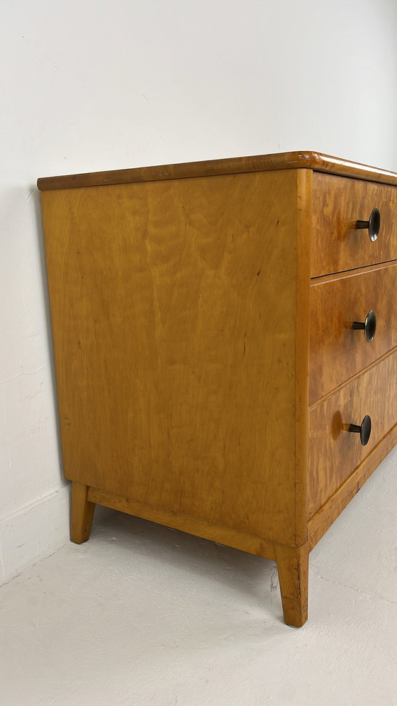 Image 1 of Zweeds vintage houten ladekast met metalen greepjes