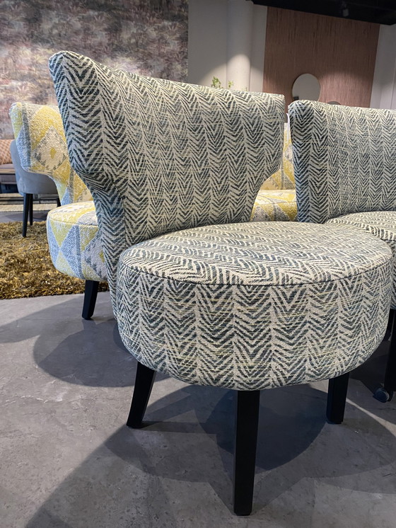 Image 1 of 3X Eetkamerstoel En 1X Eetkamerbank. 1 Eetkamerstoel Is V.V. Wieltjes