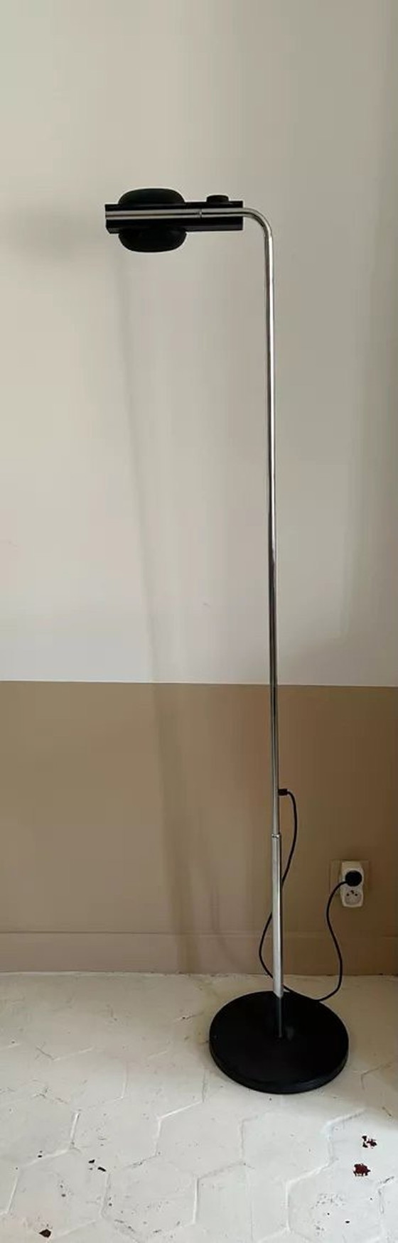 Image 1 of Verstelbare vintage vloerlamp, chroom en zwart, Gismondi voor Artemide, Italië 1980