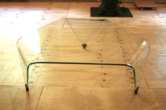 Image 1 of Salontafel Rimadesio Hanky Esegona Van Float Curved Glass