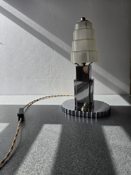 Skycraper Lamp Uit Jaren 1920-1930. .