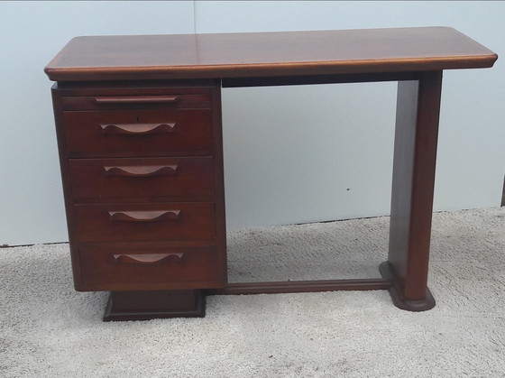 Image 1 of Vintage bureau