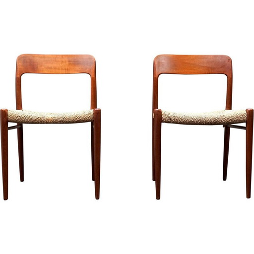 Paar vintage model 75 teakhouten stoelen van Niels Møller voor Jl Mollers, 1950