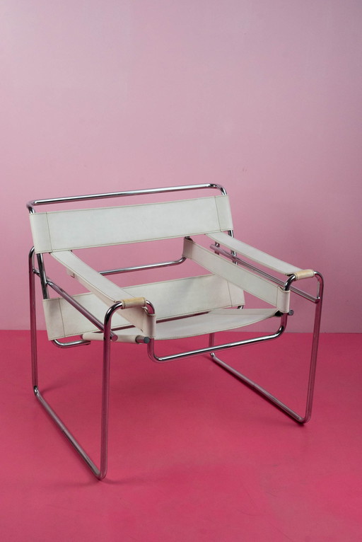 B3 Wassily Chair door Marcel Breuer voor Bononia – verstelbare relaxstoel, Chrome, Leather