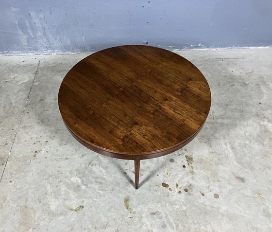 Image 1 of Mid Century ronde Salontafel Palissander