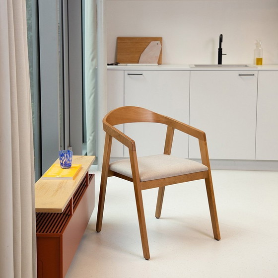 Image 1 of Set Van 8 Houten Eetkamerstoelen In Perfecte Staat