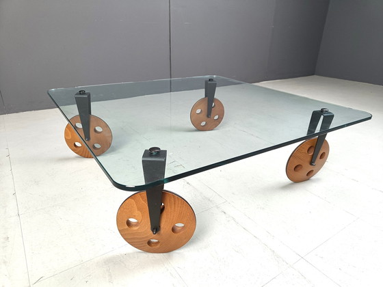 Image 1 of Salontafel 'Tavolo Con Ruote' van Gae Aulenti, 1965