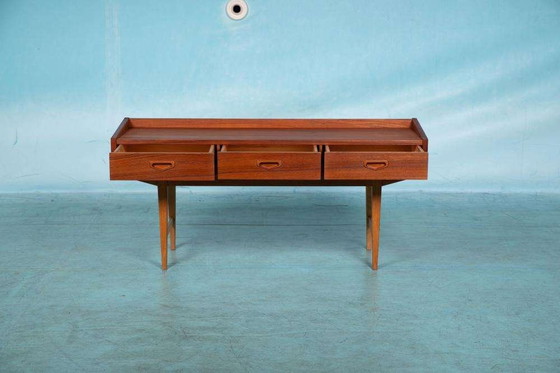 Image 1 of Vintage gerenoveerde sideboard teakhout, midmod 60s chest