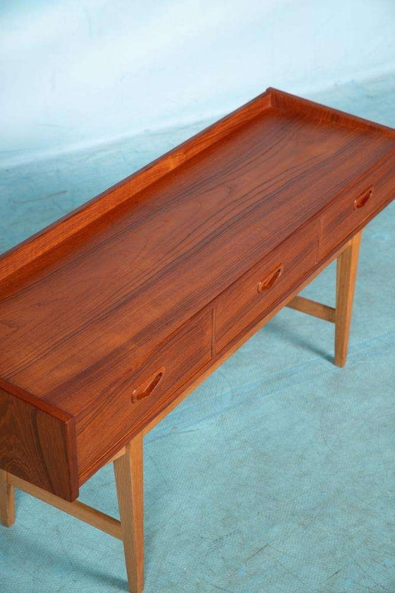 Image 1 of Vintage gerenoveerde sideboard teakhout, midmod 60s chest